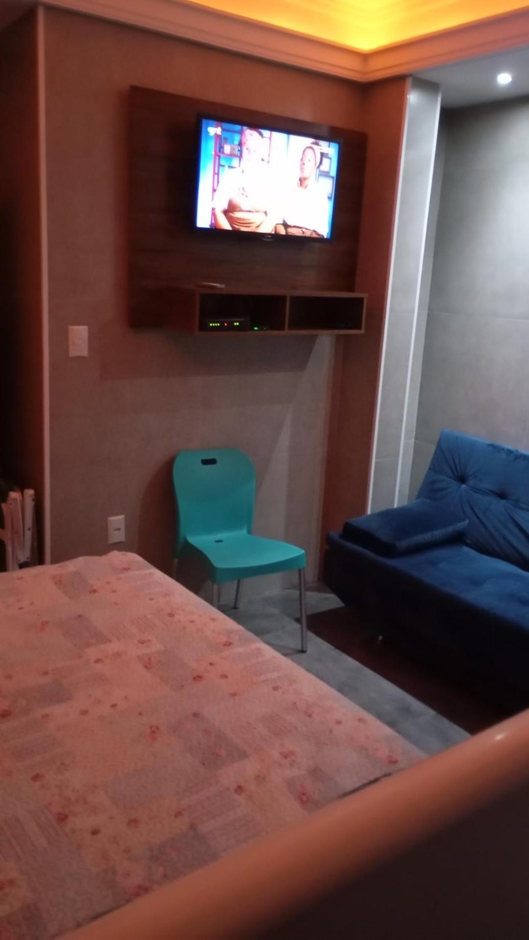 Kitnet No Coracao De Balneario Camboriu - 04 Pessoas - Camelodromo - Av Central - Igreja - 03 Quadras Mar - Ar-Condicionado - Btv Canais Livres - Hbo - Filmes - Series- Garagem Rotativa No Predio - Wi-Fi Free 250 Mega - Point De Bares E Restaurantes Exteriér fotografie